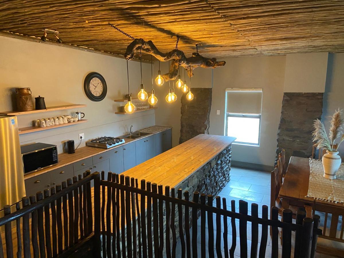 Desert Wind Private Guest And Game Farm Montagu Ngoại thất bức ảnh